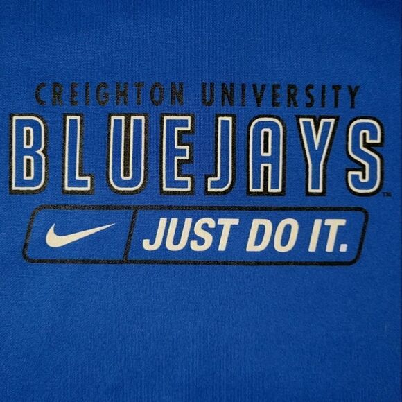 Nike Men's Therma-FIT Blue Hooded Creighton Bluejays Sweatshirt - Picture 9 of 14